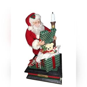 Vintage 1993 Holiday Creations   Musical Santa With Teddy Bear Present
